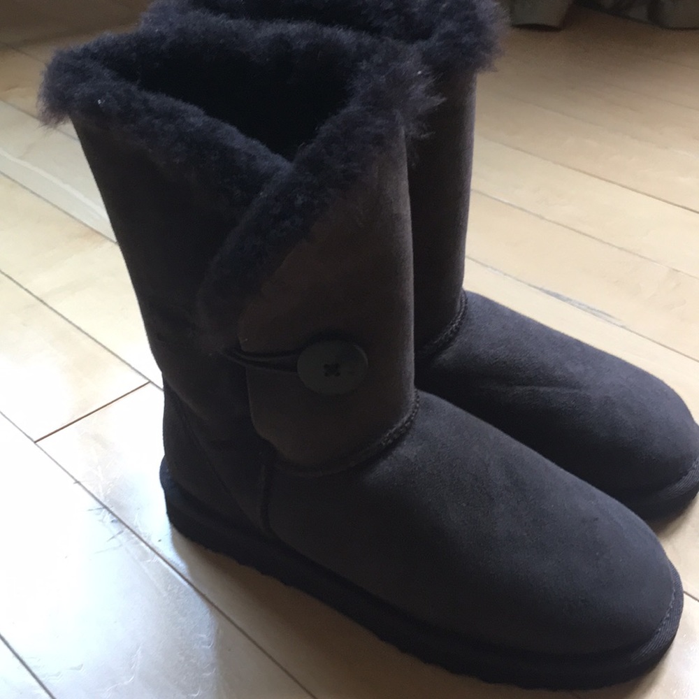 UGG urban trail boots